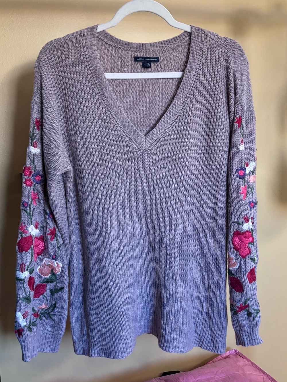 american eagle sweater
